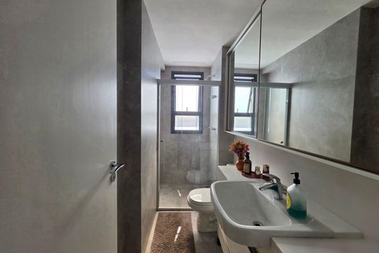 Banheiro da Suíte de apartamento à venda com 2 quartos, 63m² em Lourdes, Belo Horizonte