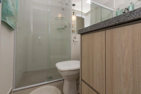 Banheiro de apartamento para alugar com 1 quarto, 24m² em Vila Congonhas, São Paulo