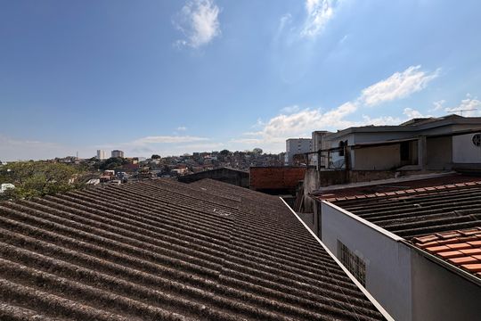 Vista de casa à venda com 4 quartos, 133m² em Parque João Ramalho, Santo André