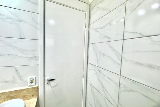 Banheiro de apartamento à venda com 2 quartos, 45m² em Ponte Grande, Guarulhos