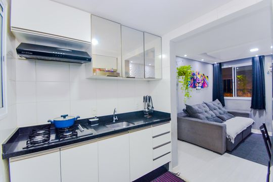 Cozinha de apartamento para alugar com 2 quartos, 37m² em Jardim Albertina, Guarulhos