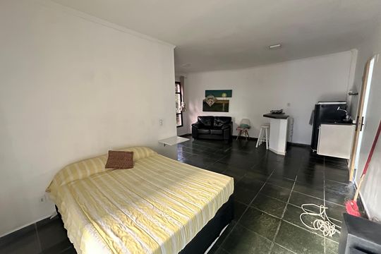 Kitnet de apartamento para alugar com 1 quarto, 50m² em Itararé, São Vicente
