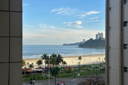 Vista da Sacada de apartamento para alugar com 1 quarto, 50m² em Itararé, São Vicente