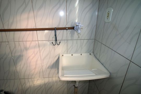 Área de Serviço de casa para alugar com 1 quarto, 40m² em Penha, Rio de Janeiro