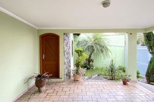 Garagem de casa à venda com 3 quartos, 168m² em Baronesa, Osasco