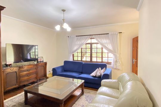 Casa à venda com 3 quartos, 168m² em Baronesa, Osasco