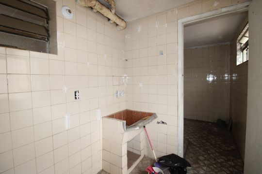 Área de Serviço de apartamento para alugar com 2 quartos, 56m² em Vila Hortencia, São Paulo