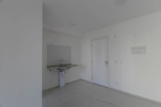 Sala/Cozinha de apartamento para alugar com 2 quartos, 43m² em Vila Prudente, São Paulo