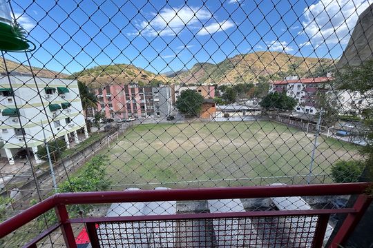 Varanda da Sala de apartamento para alugar com 2 quartos, 54m² em Jardim Sulacap, Rio de Janeiro