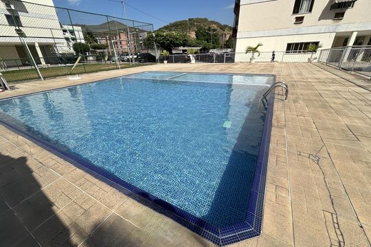Área comum - Piscina de apartamento para alugar com 2 quartos, 54m² em Jardim Sulacap, Rio de Janeiro
