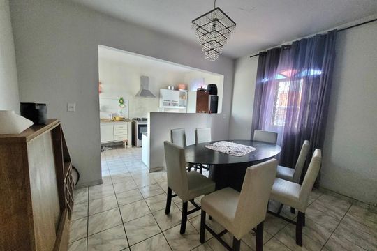 Sala de casa para alugar com 2 quartos, 120m² em São Cristóvão, Belo Horizonte