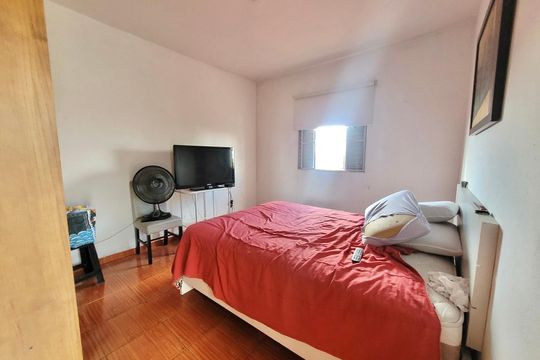 Quarto 2 de casa para alugar com 2 quartos, 120m² em São Cristóvão, Belo Horizonte