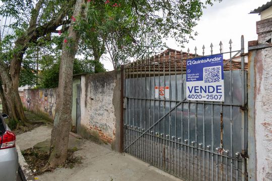 Fachada de casa à venda com 2 quartos, 330m² em Jabaquara, São Paulo