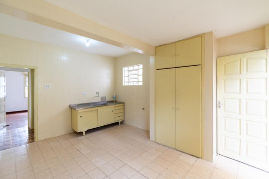 Cozinha de casa à venda com 2 quartos, 330m² em Jabaquara, São Paulo