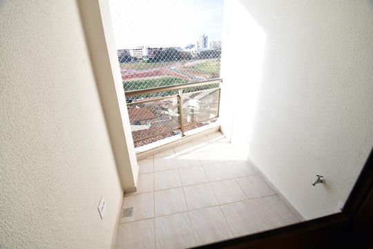 Sacada de apartamento para alugar com 3 quartos, 98m² em Jardim Flamboyant, Campinas