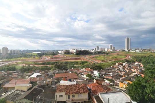 Sala - Vista de apartamento para alugar com 3 quartos, 98m² em Jardim Flamboyant, Campinas