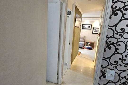 Corredor de apartamento à venda com 3 quartos, 65m² em Bonfim, Campinas