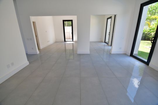 Casa de Condomínio para alugar com 4 quartos, 310m² em Bosque das Palmeiras, Campinas