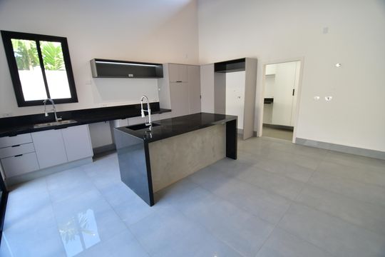 Cozinha de casa de condomínio para alugar com 4 quartos, 310m² em Bosque das Palmeiras, Campinas