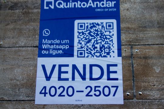 Placa de casa à venda com 6 quartos, 200m² em Qnm 23, Brasília
