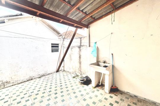 Área de Serviço de casa para alugar com 1 quarto, 70m² em Jardim Laone, São Paulo