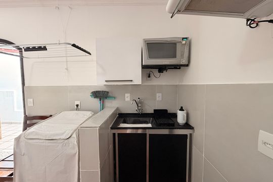 Cozinha de kitnet/studio para alugar com 1 quarto, 30m² em Vila Sao Paulo, Jundiaí
