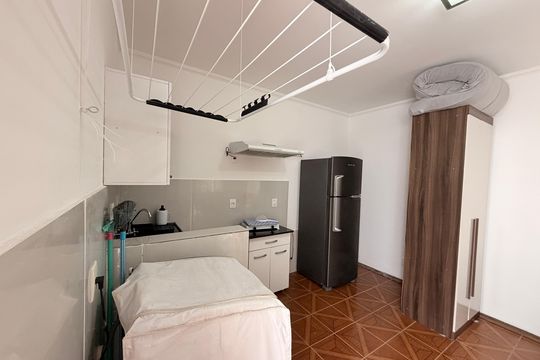 Área de Serviço de kitnet/studio para alugar com 1 quarto, 30m² em Vila Sao Paulo, Jundiaí