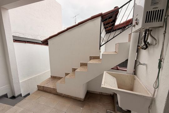 Área de Serviço de casa para alugar com 2 quartos, 60m² em Vila Sao Paulo, Jundiaí