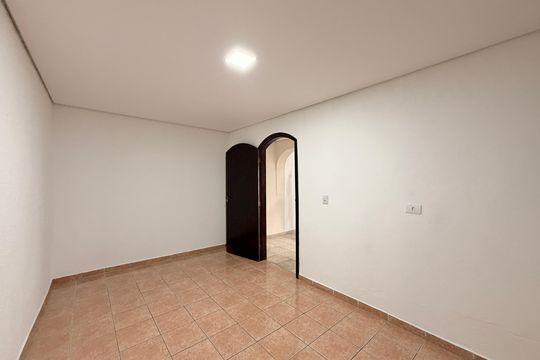 Quarto 2 de casa para alugar com 2 quartos, 60m² em Vila Sao Paulo, Jundiaí