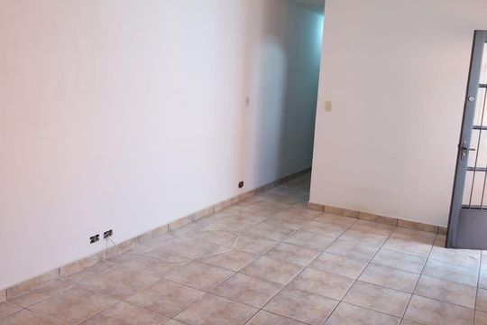 Casa para alugar com 2 quartos, 70m² em Jardim da Gloria, São Paulo