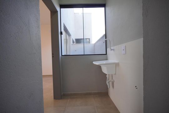 Área de Serviço de apartamento para alugar com 1 quarto, 22m² em Potecas, São José