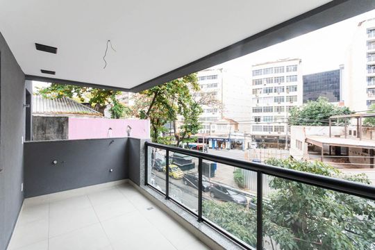 Varanda de apartamento para alugar com 2 quartos, 60m² em Tijuca, Rio de Janeiro