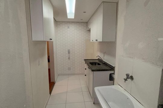 Área de serviço de apartamento à venda com 1 quarto, 48m² em Vila Yolanda, Osasco
