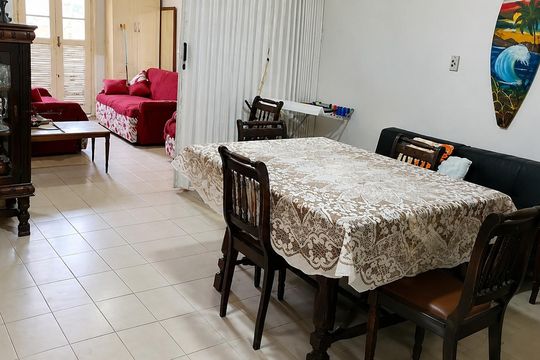 Sala/Quarto de apartamento para alugar com 1 quarto, 53m² em Vila Caiçara, Praia Grande