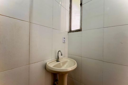 Banheiro de apartamento para alugar com 1 quarto, 23m² em Flamengo, Rio de Janeiro