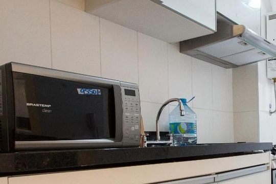 Cozinha de apartamento para alugar com 2 quartos, 55m² em Bela Vista, São Paulo