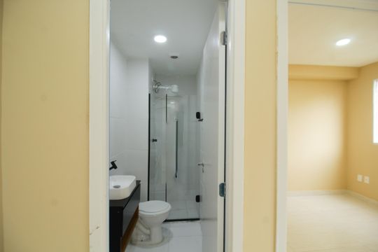 Banheiro de apartamento à venda com 2 quartos, 34m² em Jardim Pereira Leite, São Paulo