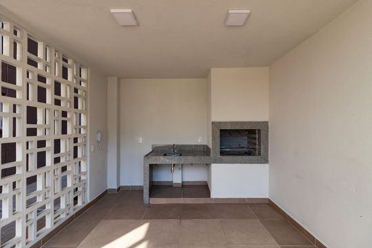 Apartamento para alugar com 2 quartos, 34m² em Parque Industrial Tomas Edson, São Paulo
