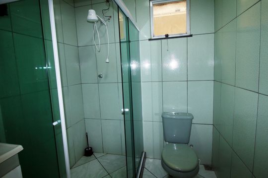 Banheiro de casa para alugar com 1 quarto, 40m² em Irajá, Rio de Janeiro