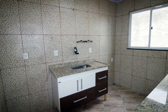 Cozinha de casa para alugar com 1 quarto, 40m² em Irajá, Rio de Janeiro