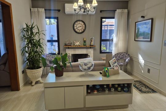 Sala de casa à venda com 4 quartos, 220m² em Parque Sao Pedro, São Bernardo do Campo