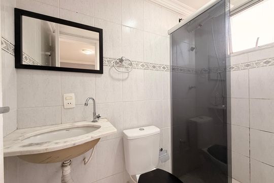 Banheiro da Suíte de apartamento à venda com 3 quartos, 62m² em Vila Progresso, Jundiaí