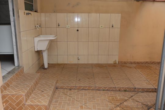 Área de Serviço de casa para alugar com 1 quarto, 70m² em Vila Industrial, São Paulo