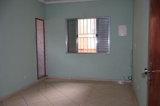Suíte de casa para alugar com 1 quarto, 70m² em Vila Industrial, São Paulo