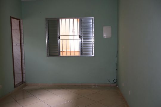 Suíte de casa para alugar com 1 quarto, 70m² em Vila Industrial, São Paulo