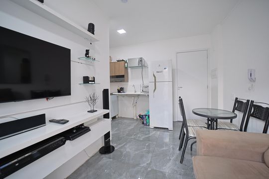 Sala de apartamento para alugar com 2 quartos, 39m² em Vila Guilhermina, São Paulo