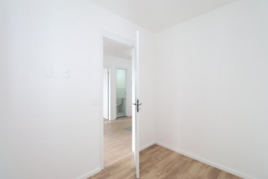 Quarto 2 de apartamento para alugar com 2 quartos, 38m² em Bom Retiro, São Paulo
