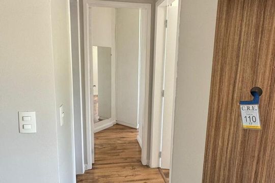 Corredor de apartamento à venda com 2 quartos, 56m² em Centro, Barueri
