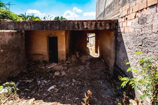 Casa à venda com 1 quarto, 80m² em Etelvina Carneiro, Belo Horizonte