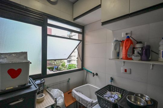 Área de Serviço de apartamento para alugar com 2 quartos, 82m² em Real Parque, São Paulo